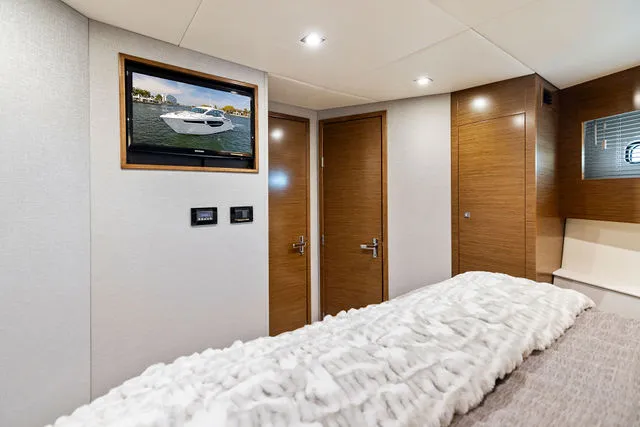 Slide: The Image of Cruisers 42 Cantius 2018 - 27