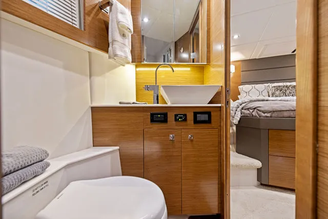 Slide: The Image of Cruisers 42 Cantius 2018 - 30