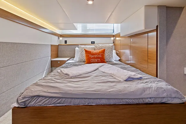 Slide: The Image of Cruisers 42 Cantius 2018 - 36