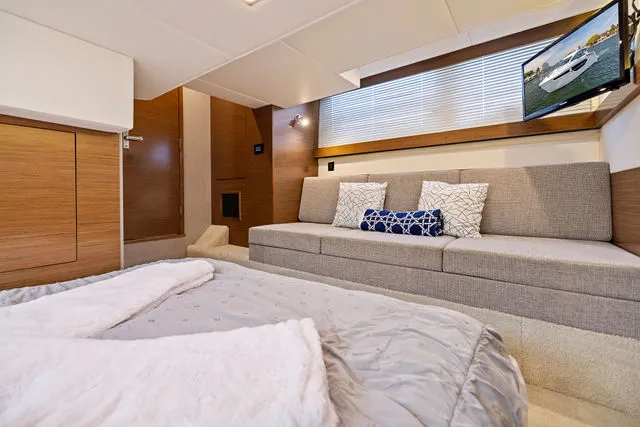 Slide: The Image of Cruisers 42 Cantius 2018 - 37