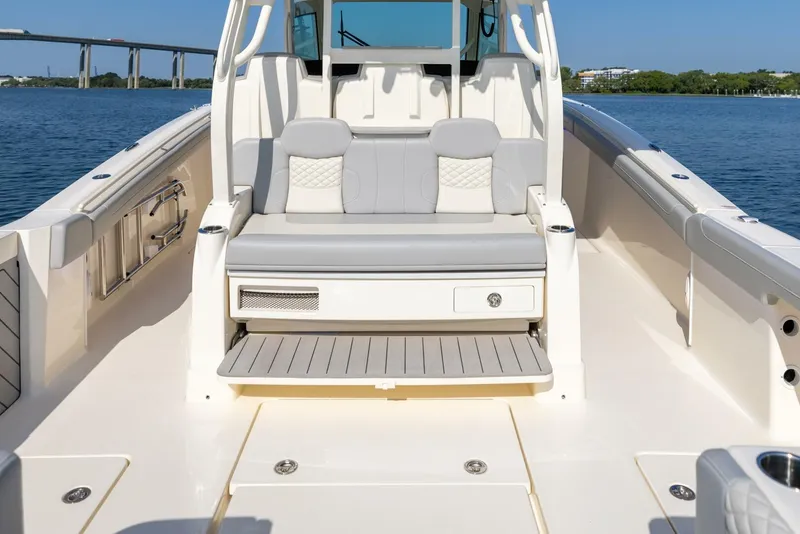 Slide: The Image of Scout 400 LXF 2026 - 5063457