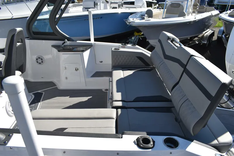 Slide: The Image of Monterey 27 Elite OB 2025 - 5063702