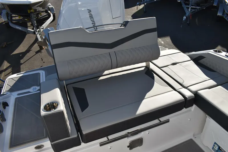 Slide: The Image of Monterey 27 Elite OB 2025 - 5063715