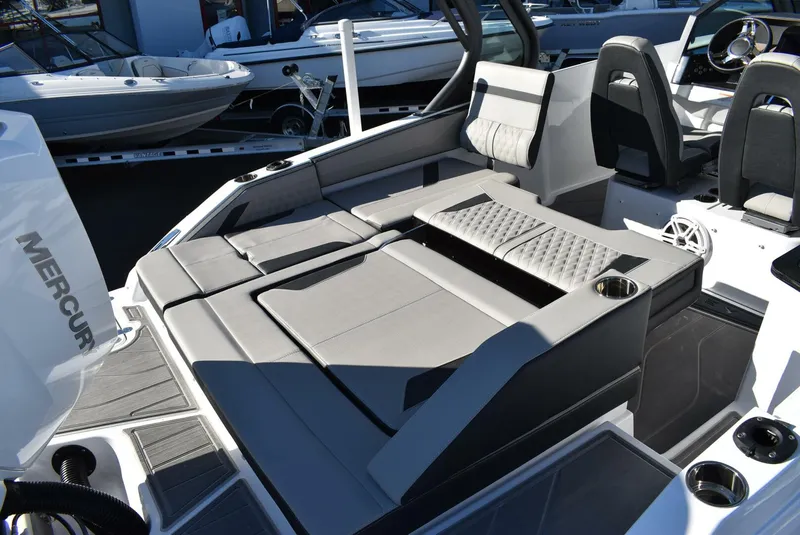 Slide: The Image of Monterey 27 Elite OB 2025 - 5063716