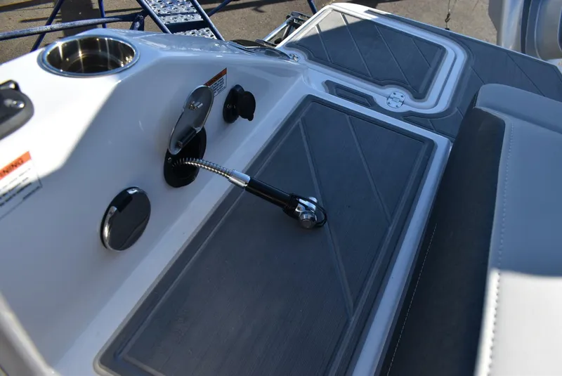Slide: The Image of Monterey 27 Elite OB 2025 - 5063726