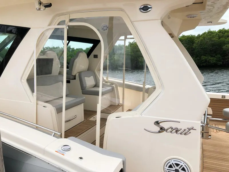 Slide: The Image of Scout 530 LXF 2026 - 5063910