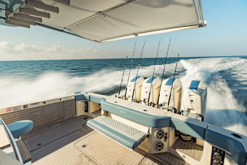 Slide: The Image of Scout 530 LXF 2026 - 5063938