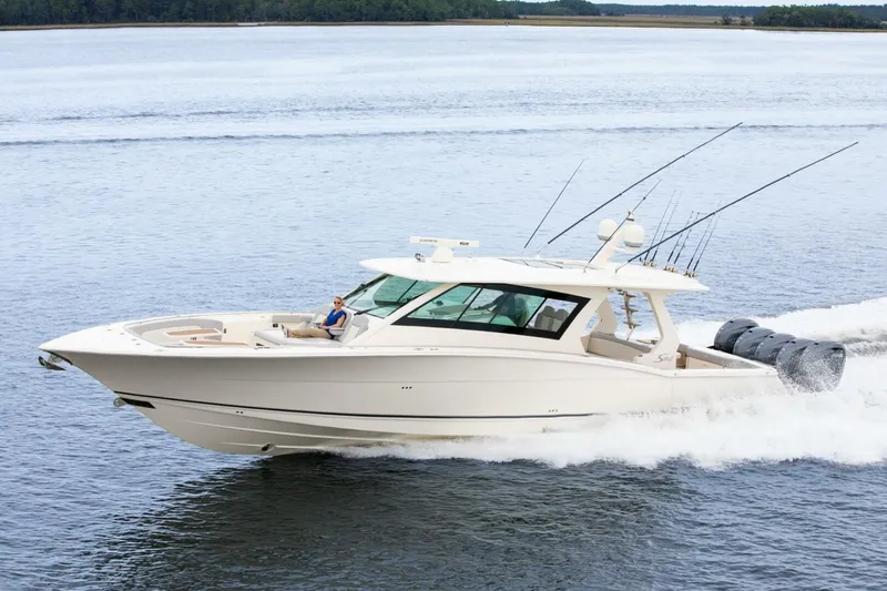 Slide: The Image of Scout 530 LXF 2026 - 5063935