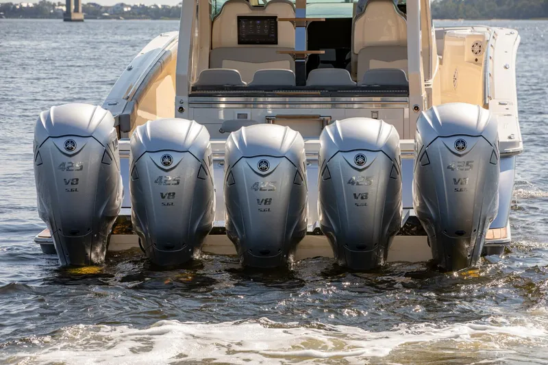 Slide: The Image of Scout 530 LXF 2026 - 5063937