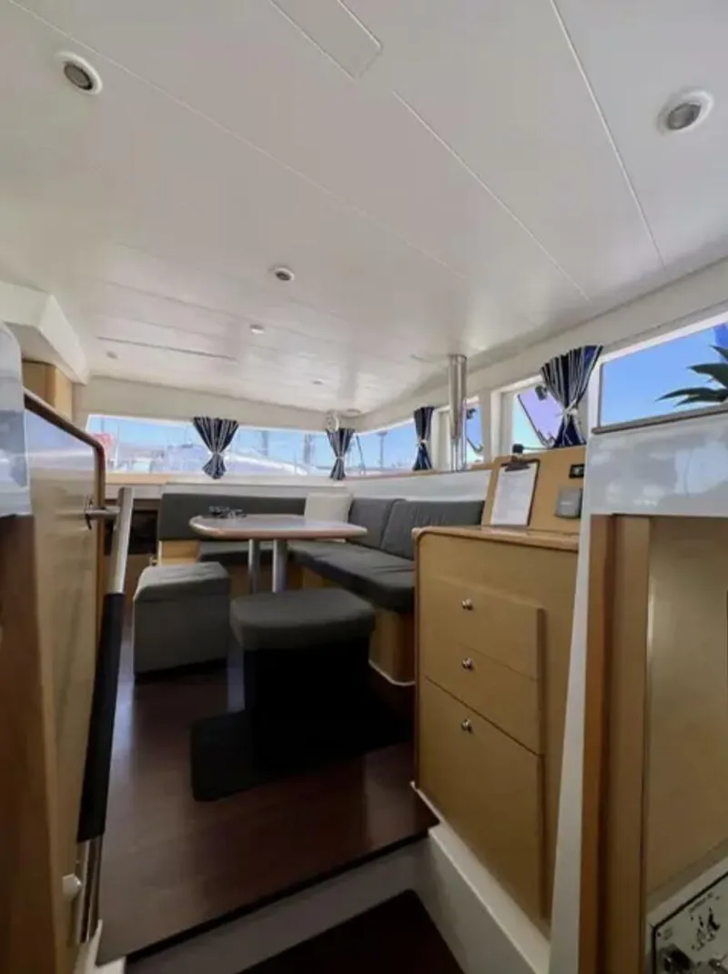 Slide: The Image of Lagoon 40 2012 - 5064262