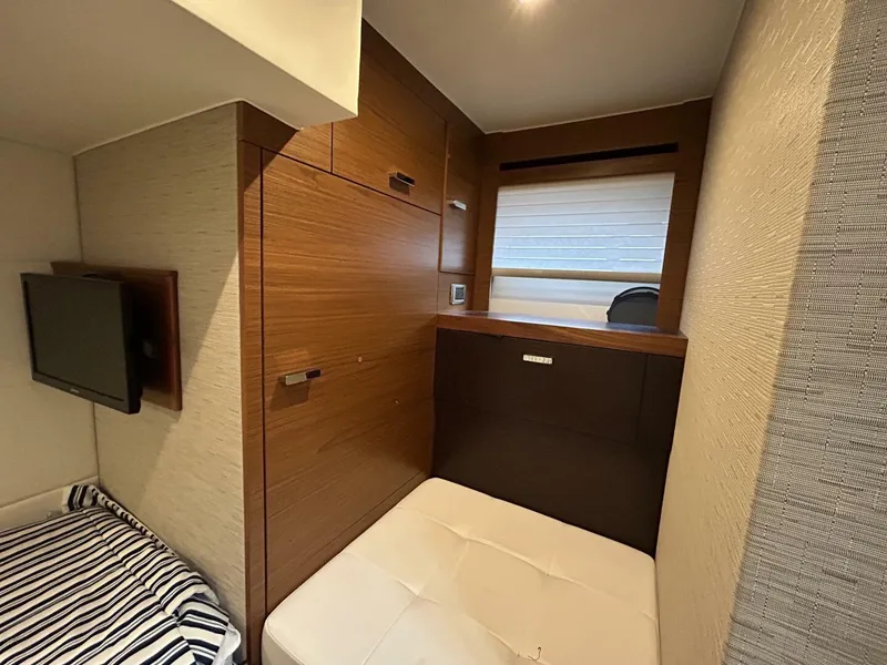 Slide: The Image of Tiara C44 Coupe 2015 - 5467801