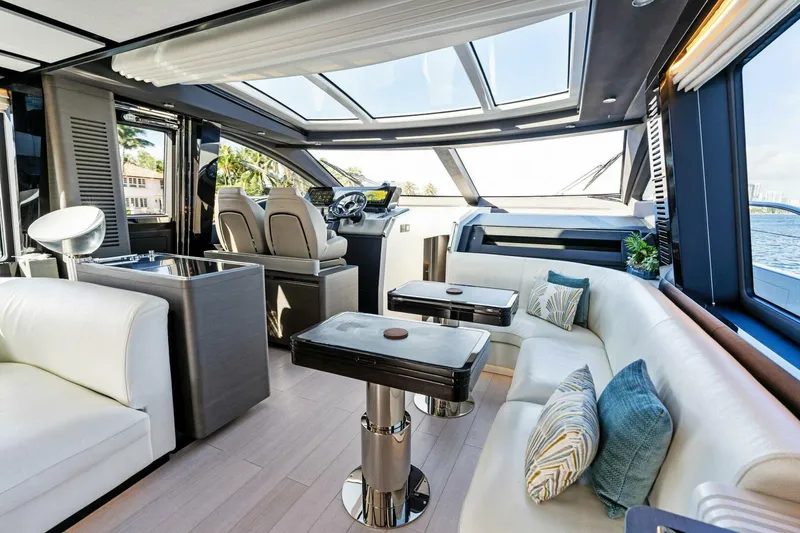 Slide: The Image of Azimut S8 2024 - 5064753