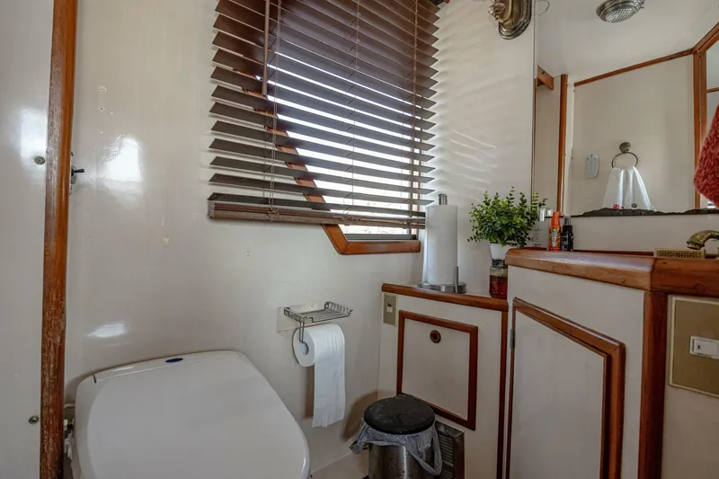 Slide: The Image of Jefferson Marquessa 1987 - 5086047