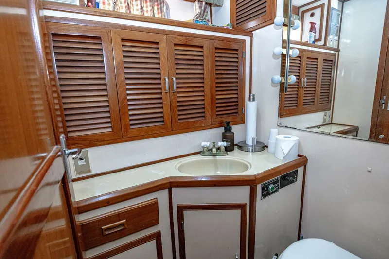 Slide: The Image of Jefferson Marquessa 1987 - 5086106