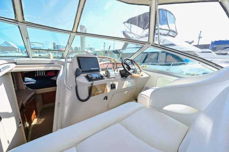 Slide: The Image of Sea Ray 34 2001 - 5065241