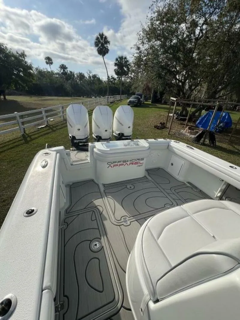 Slide: The Image of Yellowfin 36 Offshore 2019 - 5067411