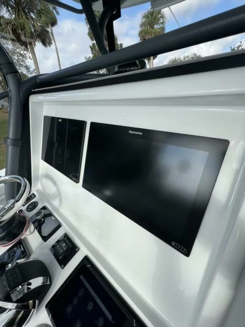 Slide: The Image of Yellowfin 36 Offshore 2019 - 5067496