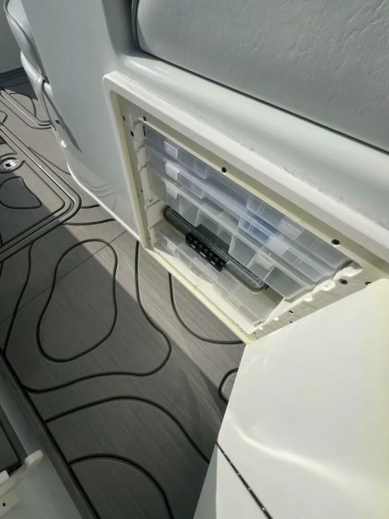 Slide: The Image of Yellowfin 36 Offshore 2019 - 5067506