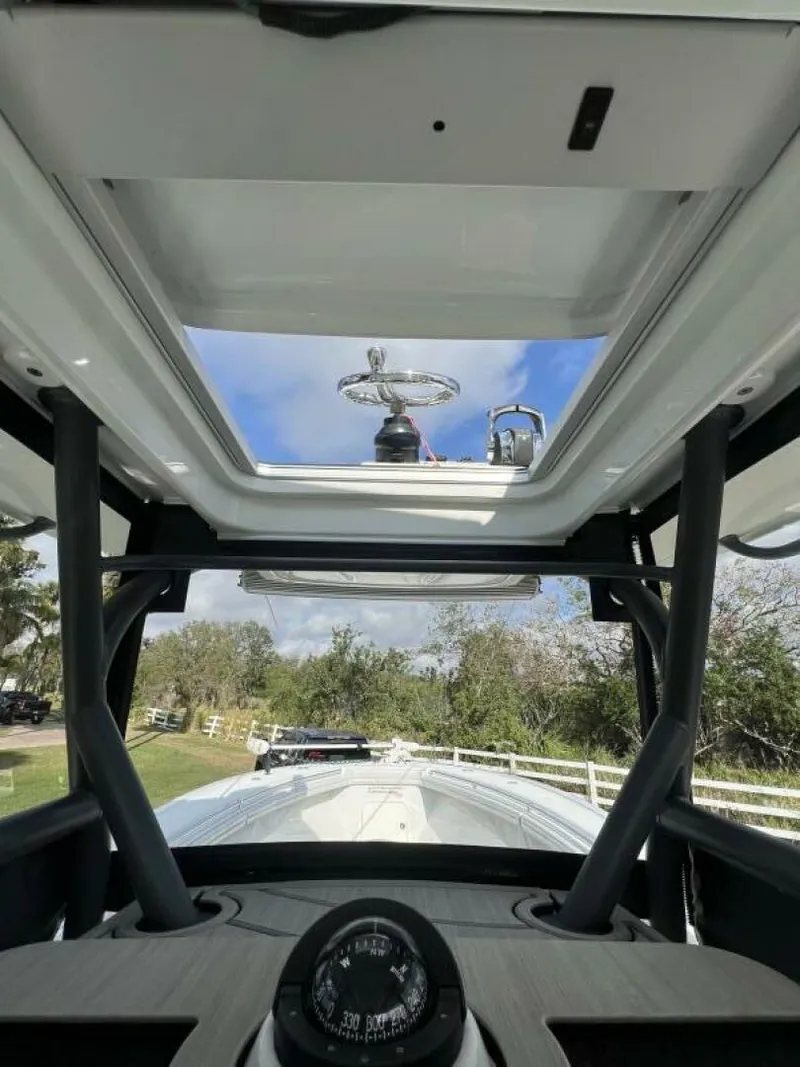 Slide: The Image of Yellowfin 36 Offshore 2019 - 5067513