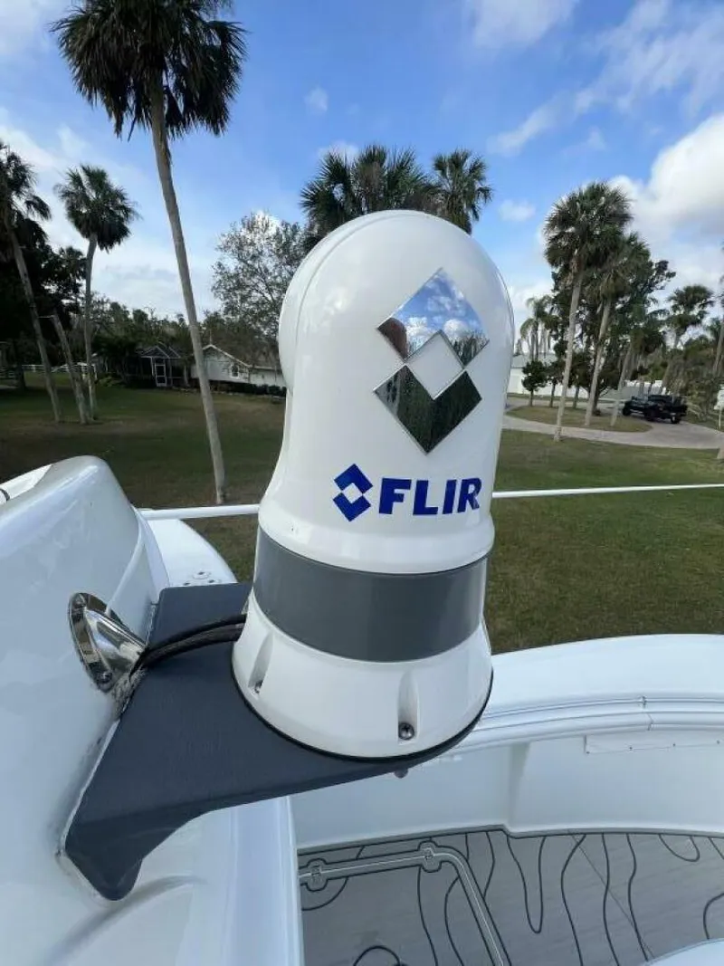 Slide: The Image of Yellowfin 36 Offshore 2019 - 5067520