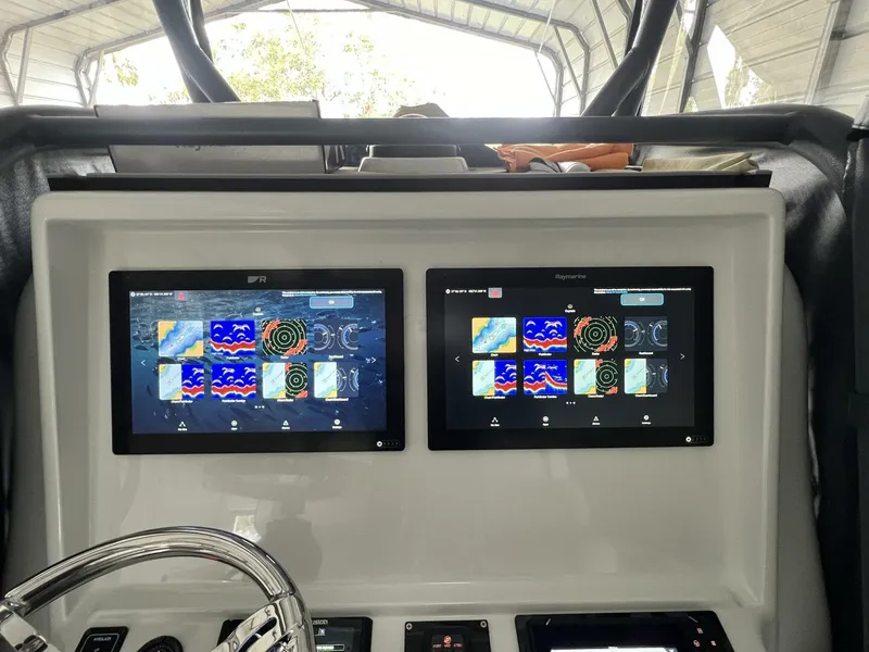 Slide: The Image of Yellowfin 36 Offshore 2019 - 5067543