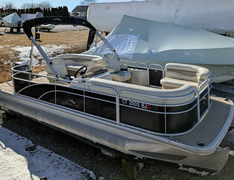 The Image of Bennington 21 SLX 2014 - 5068677