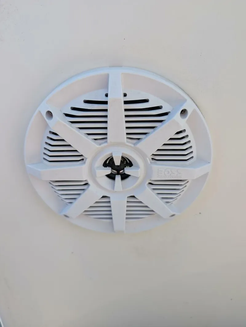 Slide: The Image of Bennington 21 SLX 2014 - 5068660