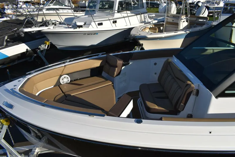 Slide: The Image of Monterey 30 Elite 2025 - 5069853