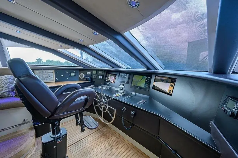 Slide: The Image of DMB Danube Motor Yacht 2005 - 5070441