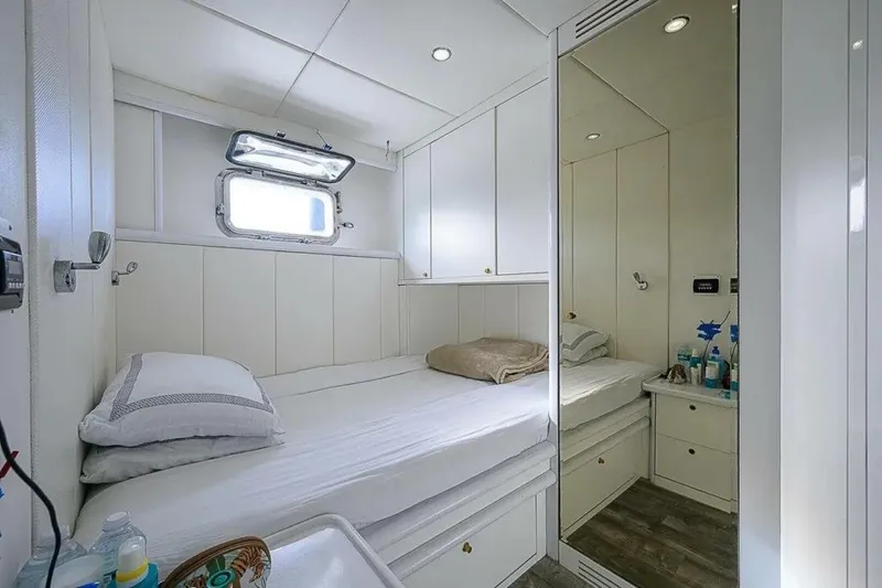 Slide: The Image of DMB Danube Motor Yacht 2005 - 5070473