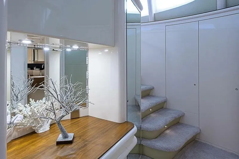 Slide: The Image of DMB Danube Motor Yacht 2005 - 5070481