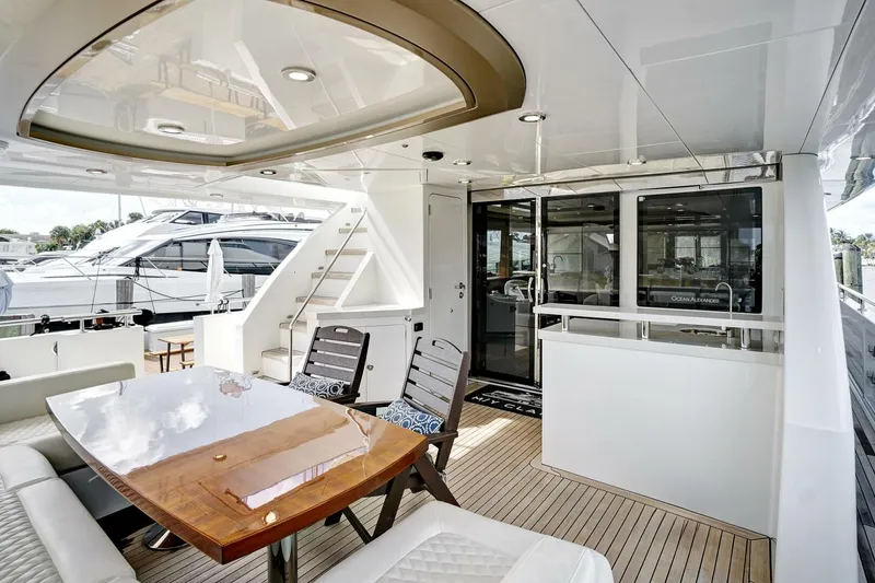 Slide: The Image of Ocean Alexander 85 E 2016 - 5070778