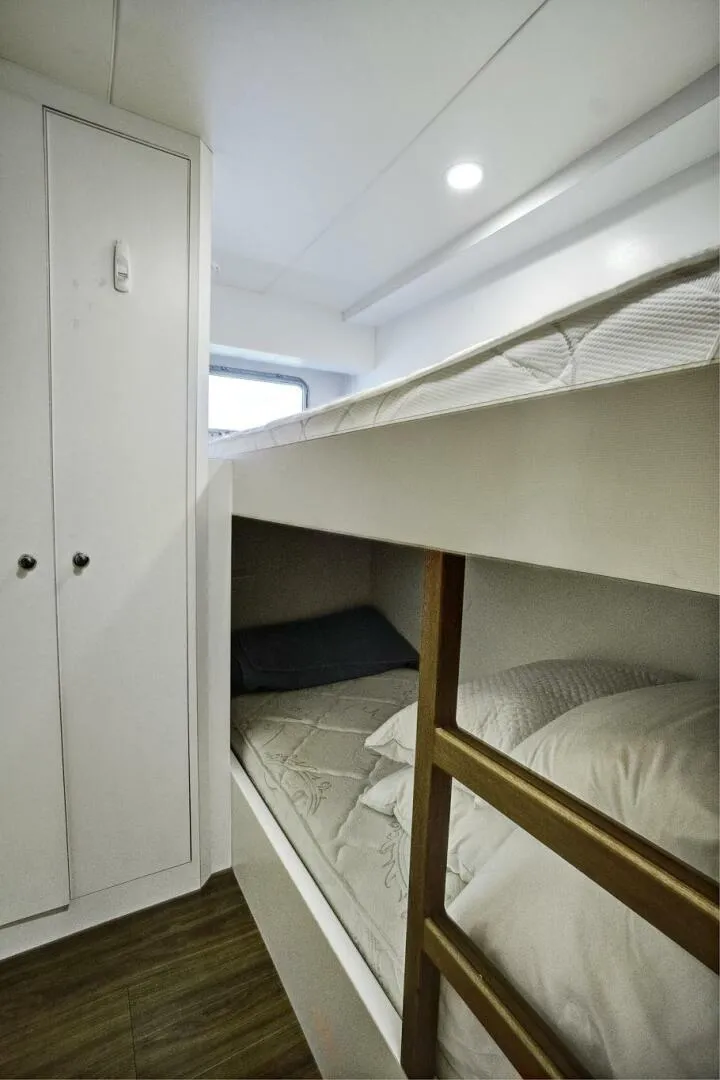 Slide: The Image of Ocean Alexander 85 E 2016 - 5070820