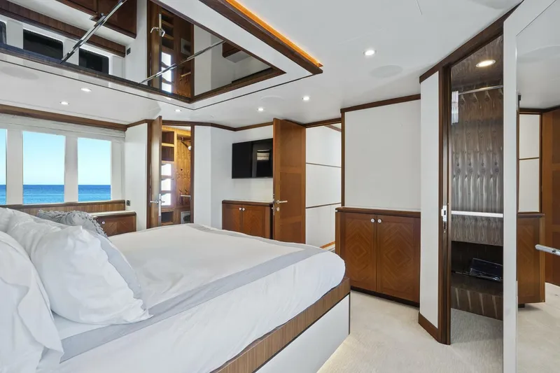 Slide: The Image of Ocean Alexander 85 E 2016 - 5070688