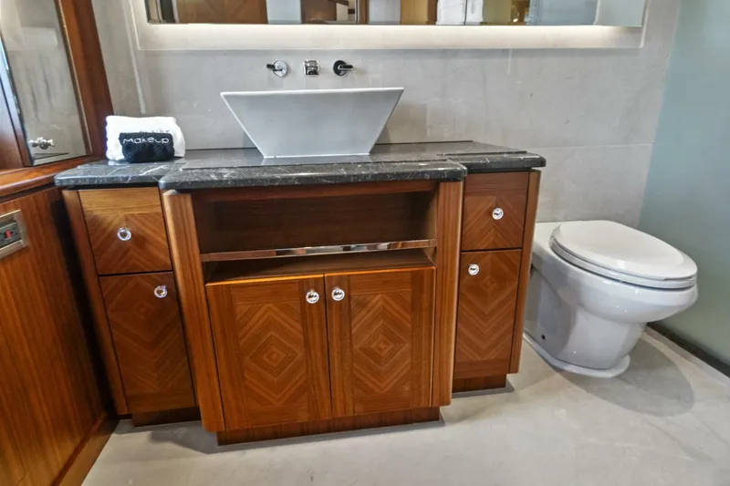 Slide: The Image of Ocean Alexander 85 E 2016 - 5070699