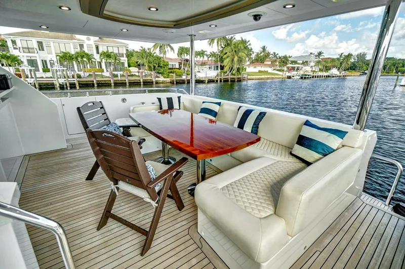 Slide: The Image of Ocean Alexander 85 E 2016 - 5070714