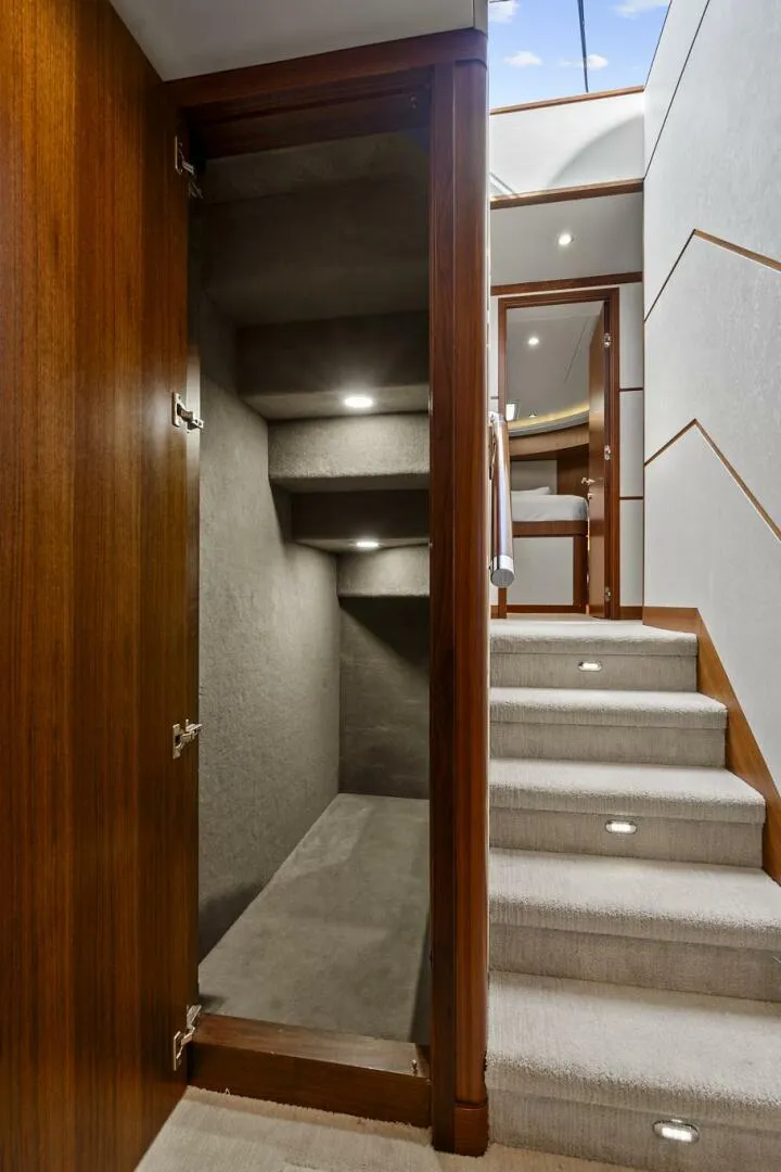 Slide: The Image of Ocean Alexander 85 E 2016 - 5070716