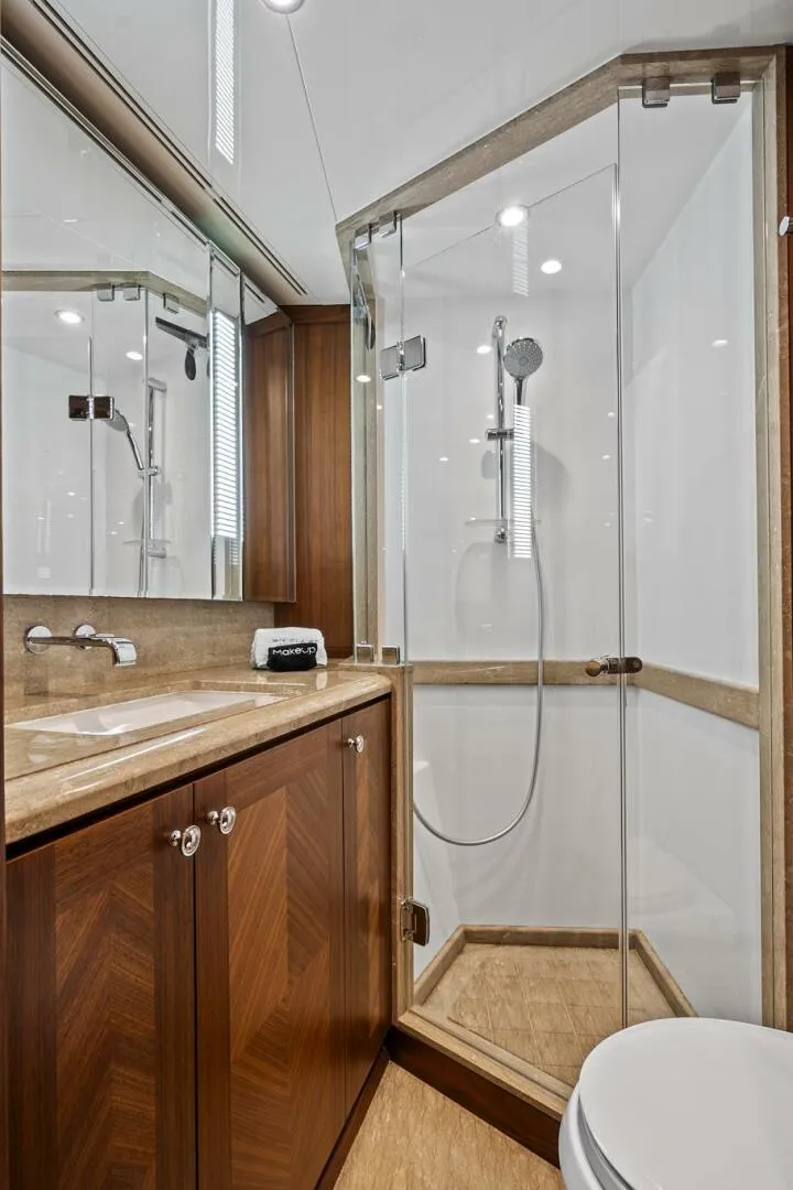 Slide: The Image of Ocean Alexander 85 E 2016 - 5070724