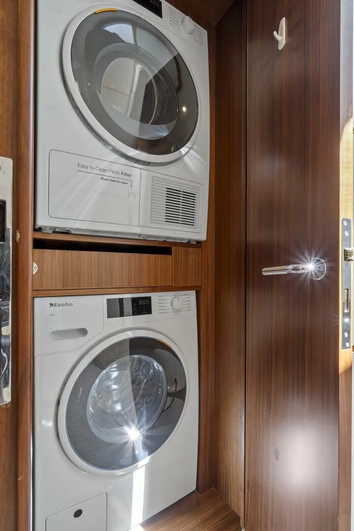 Slide: The Image of Ocean Alexander 85 E 2016 - 5070725