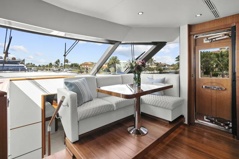 Slide: The Image of Ocean Alexander 85 E 2016 - 5070745