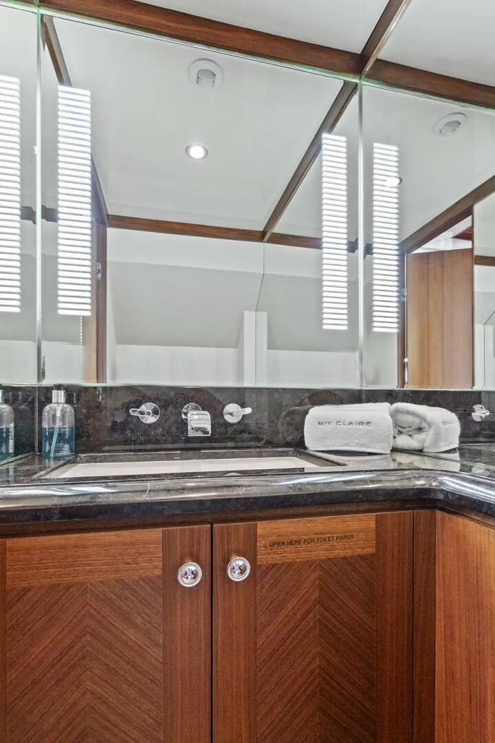 Slide: The Image of Ocean Alexander 85 E 2016 - 5070771