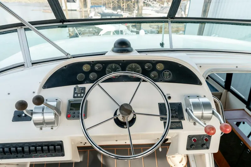 Slide: The Image of Bayliner 4788 1998 - 5197759