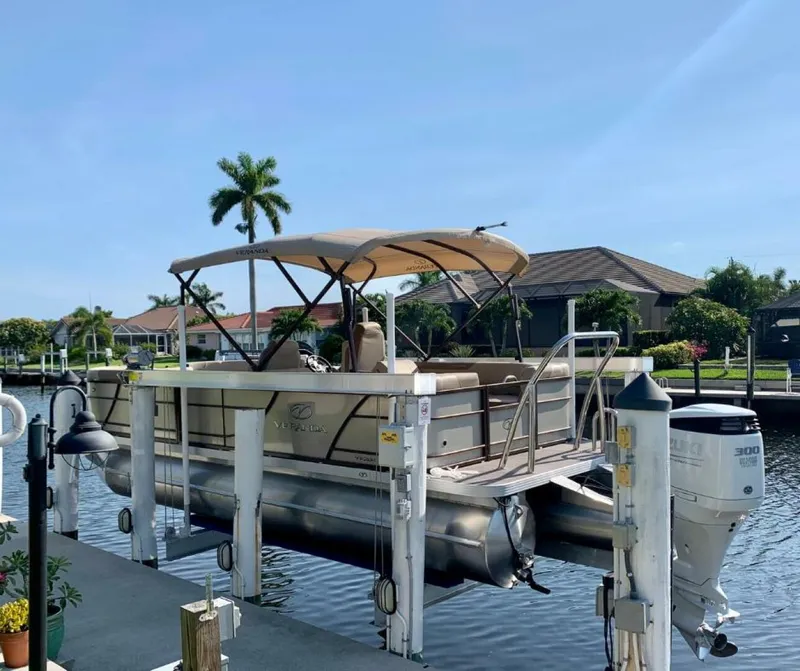 Slide: The Image of Veranda VR22RC 2022 - 5071541