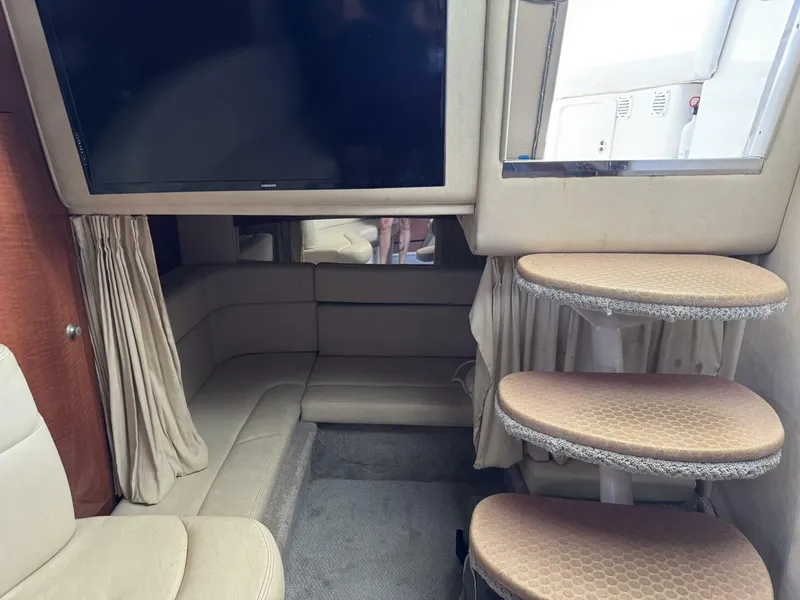 Slide: The Image of Sea Ray 320 Sundancer 2005 - 5071712