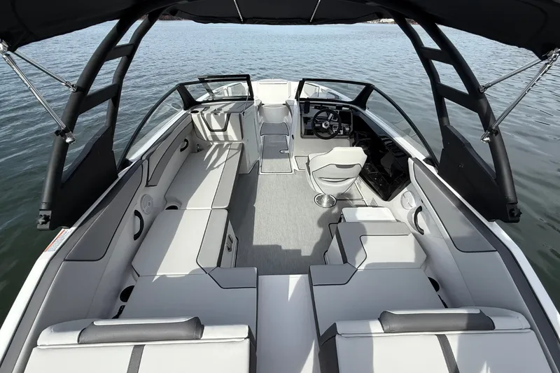 Slide: The Image of Yamaha AR220 2026 - 10