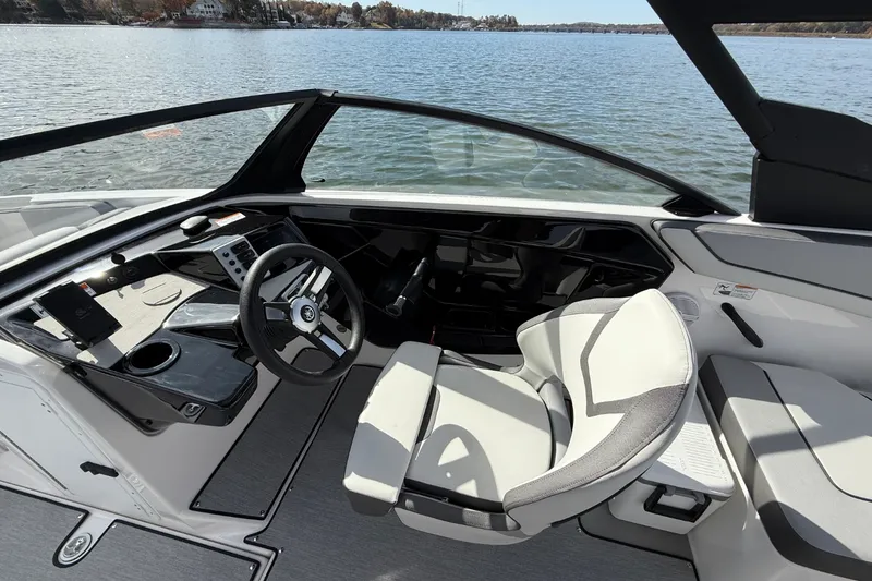 Slide: The Image of Yamaha AR220 2026 - 17