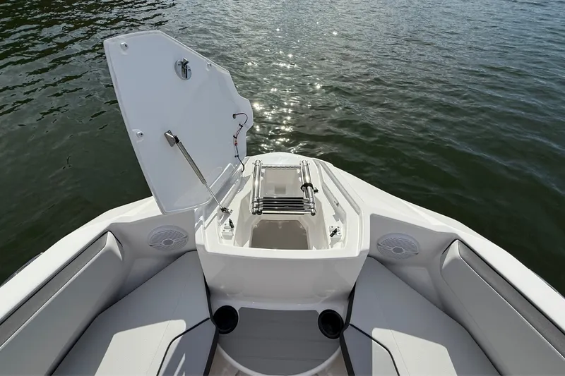 Slide: The Image of Yamaha AR220 2026 - 27