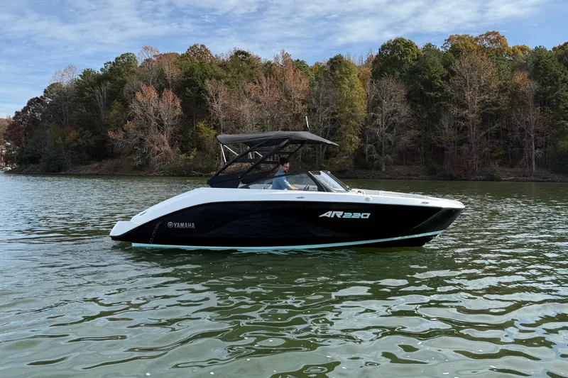 Slide: The Image of Yamaha AR220 2026 - 4