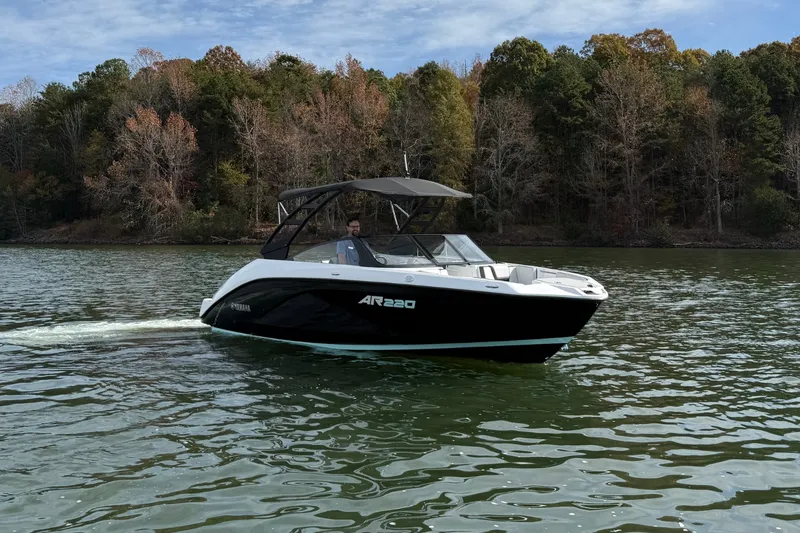 Slide: The Image of Yamaha AR220 2026 - 5