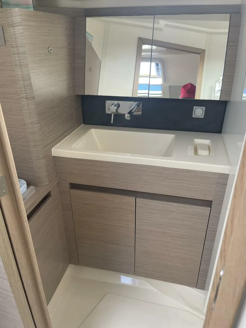 Slide: The Image of Hanse 418 2021 - 5074175